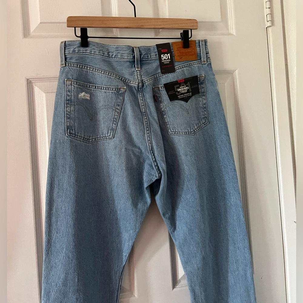 Levi’s 501 Straight Jeans - Picture 3 of 3